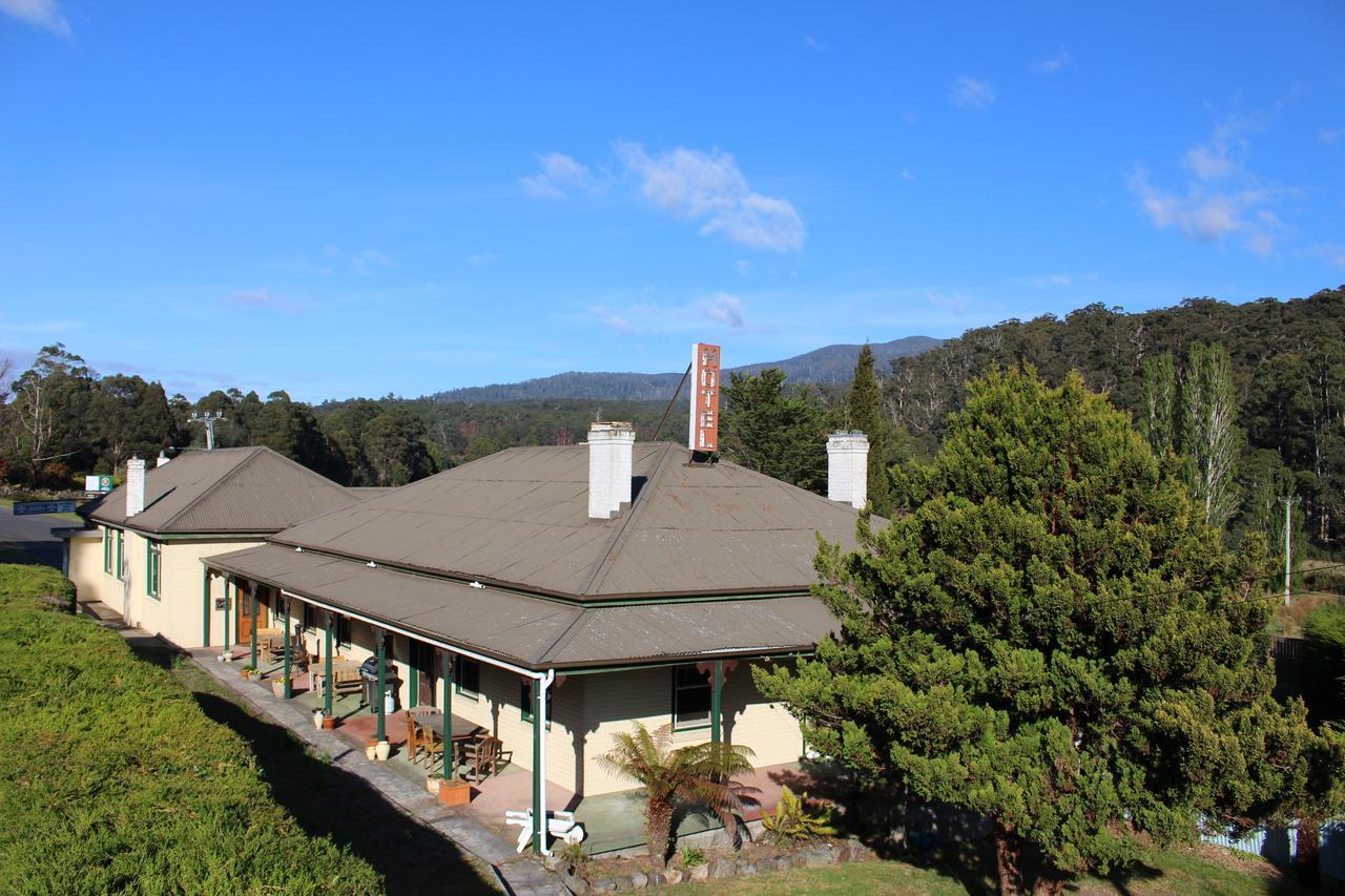 National Park Hotel Exterior photo